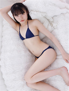 走出硝烟的女神