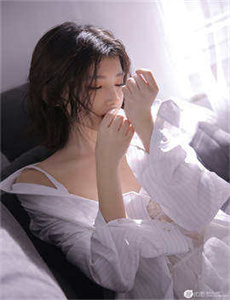 蓝海少女